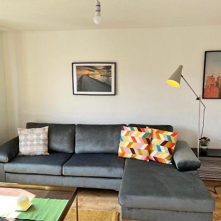Morden 2 Bedroom Apartment Tower Bridge London Eksteriør billede