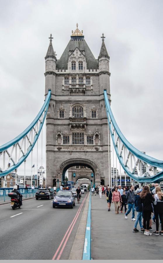 Morden 2 Bedroom Apartment Tower Bridge London Eksteriør billede